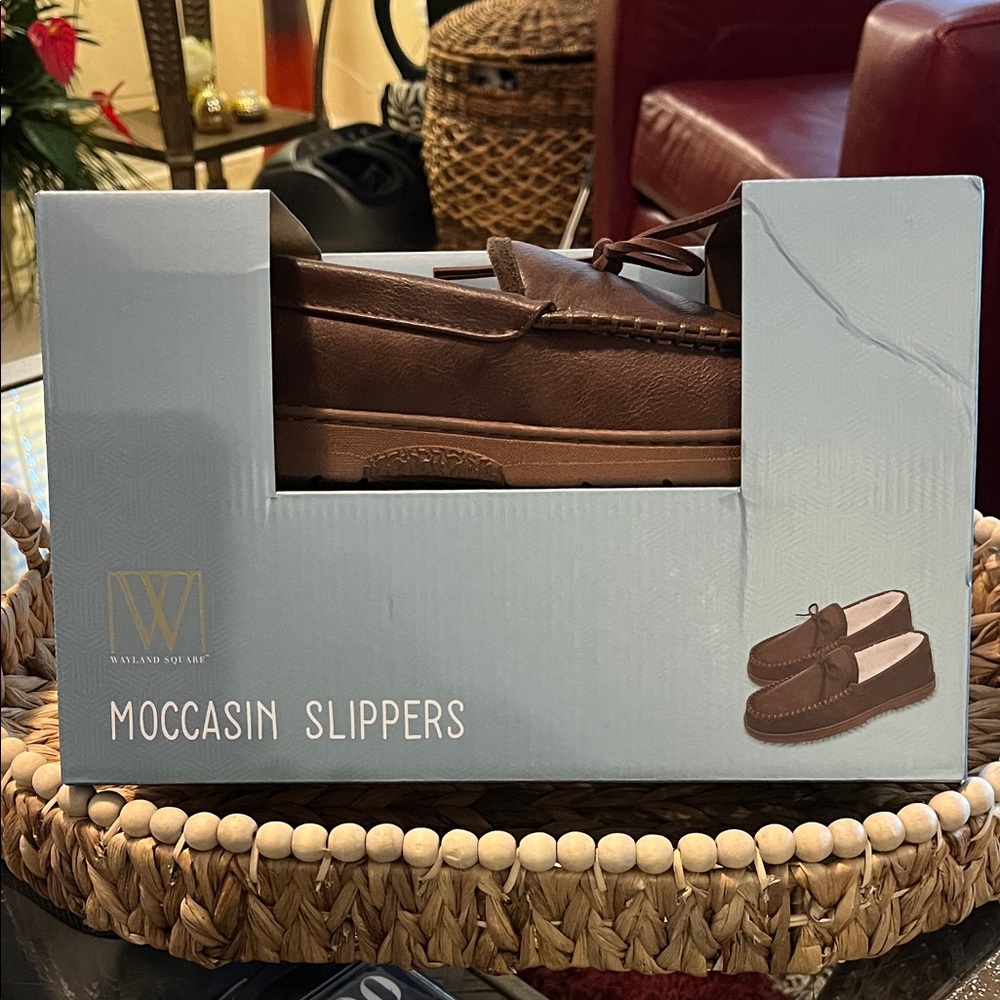 Men’s Brown Moccasin Slippers